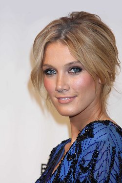 phlphotos203966-delta-goodrem3301